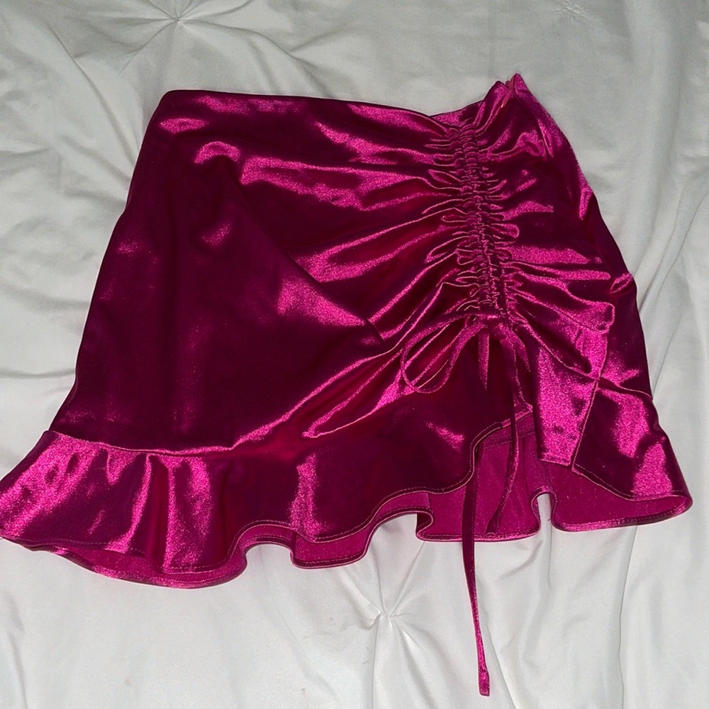F21 satin skirt